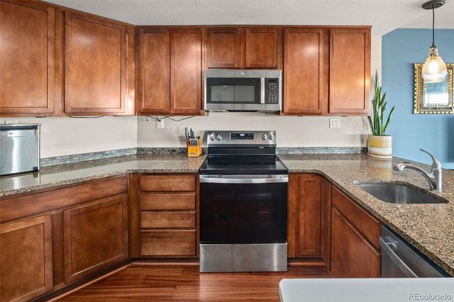 100 Park Avenue W 1303, Denver, CO 80205
