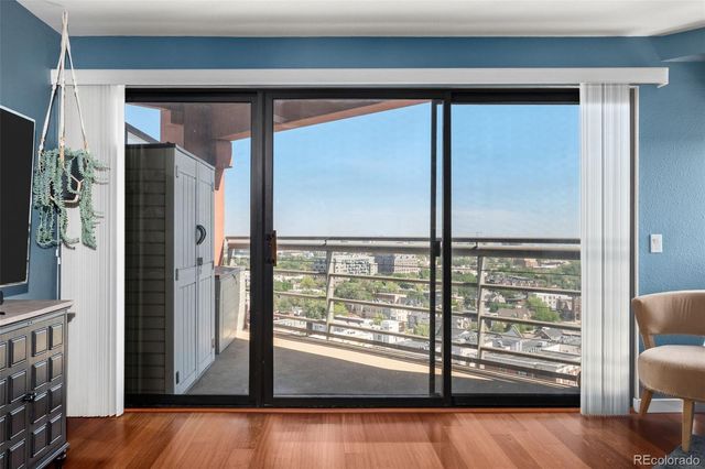 100 Park Avenue W 1303, Denver, CO 80205