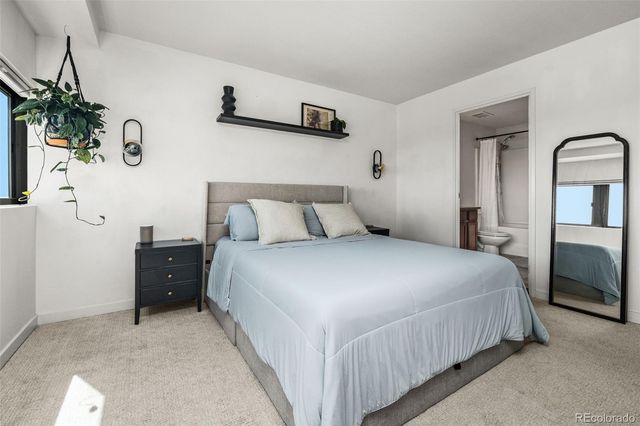 100 Park Avenue W 1303, Denver, CO 80205