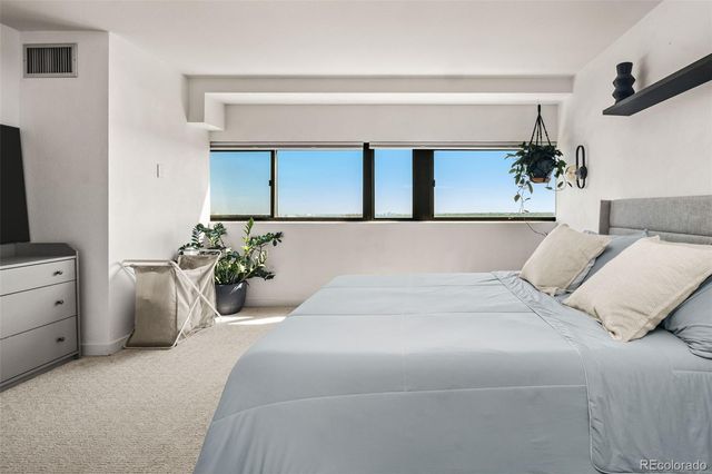 100 Park Avenue W 1303, Denver, CO 80205