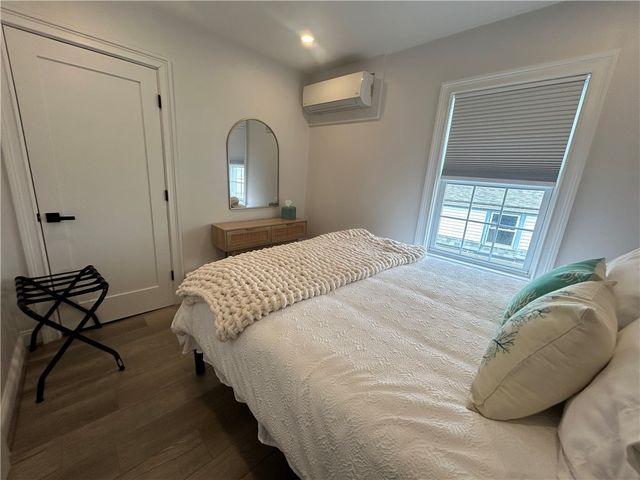 23 Anthony Street 2, Newport, RI 02840