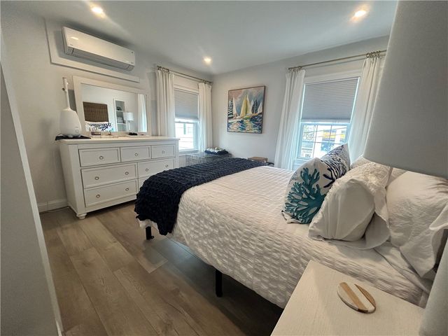 23 Anthony Street 2, Newport, RI 02840