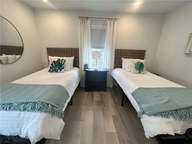 23 Anthony Street 2, Newport, RI 02840