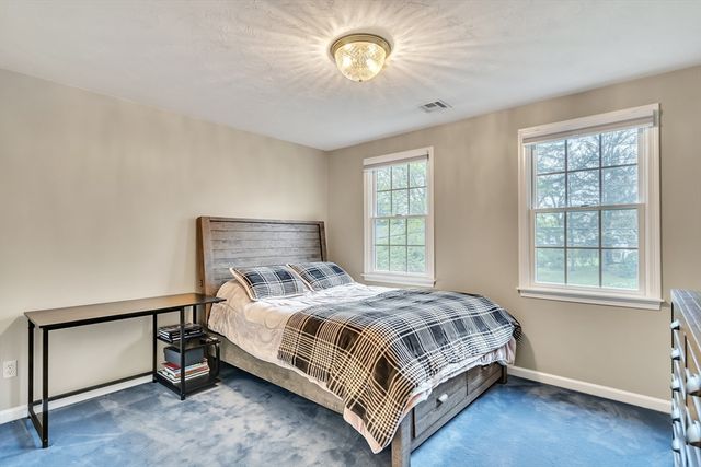 46 Holmes St, Needham, MA 02492