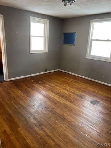 1869 Merriline Avenue, Utica, NY 13502