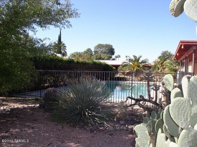 4135 E Brown Way, Tucson, AZ 85711