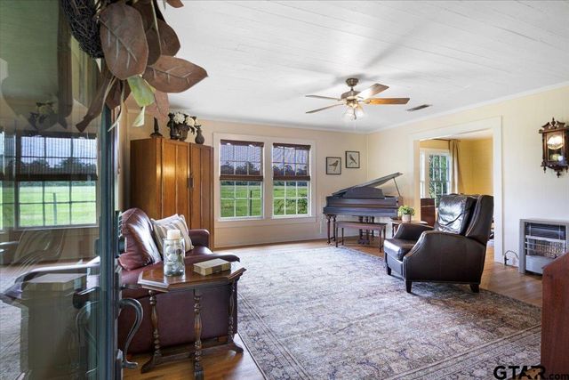 20272 CR 4126, Lindale, TX 75771