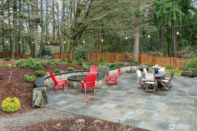 18206 190th Place NE, Woodinville, WA 98077