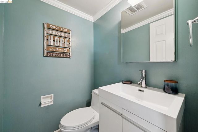 2121 166Th Ave, San Leandro, CA 94578