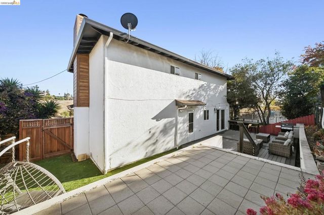 2121 166Th Ave, San Leandro, CA 94578