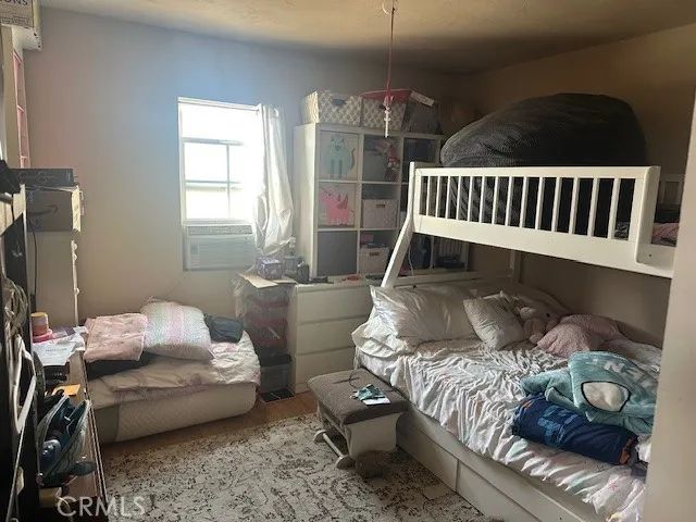 501 W Lambert, La Habra, CA 90631
