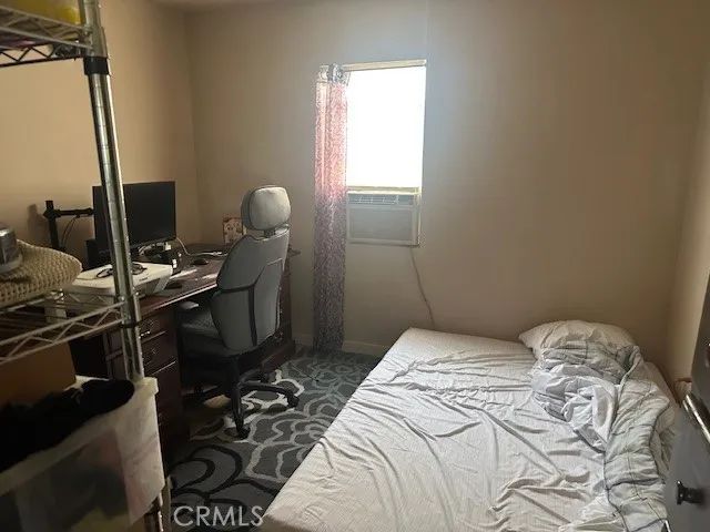 501 W Lambert, La Habra, CA 90631