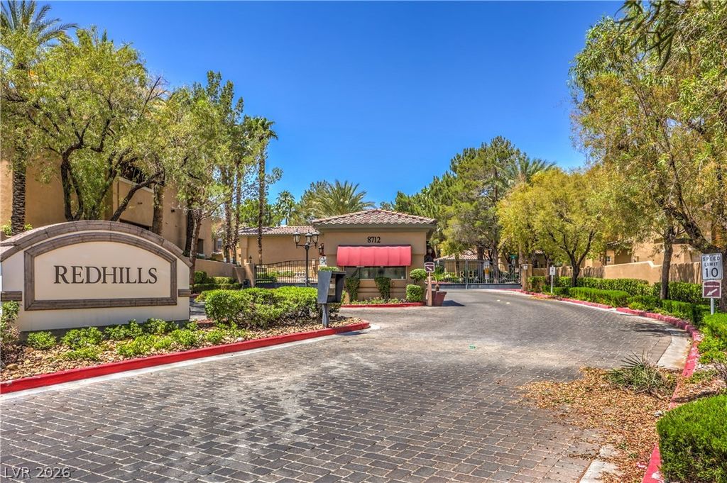 8737 Red Brook Drive 104, Las Vegas, NV 89128 — exterior