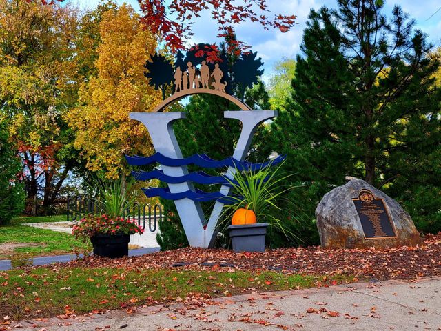 4707 Obsidian Way, Victoria, MN 55386