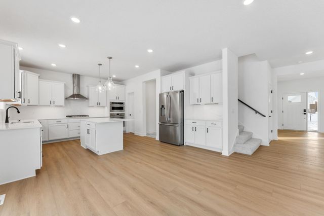 4707 Obsidian Way, Victoria, MN 55386