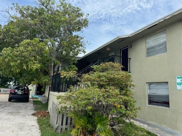 1709 S Federal Highway 6, Lake Worth Beach, FL 33460