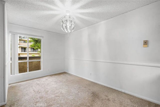 320 E Stocker 107, Glendale, CA 91207