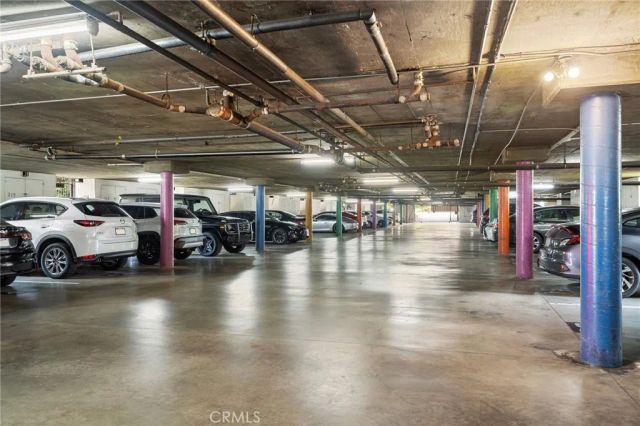 320 E Stocker 107, Glendale, CA 91207