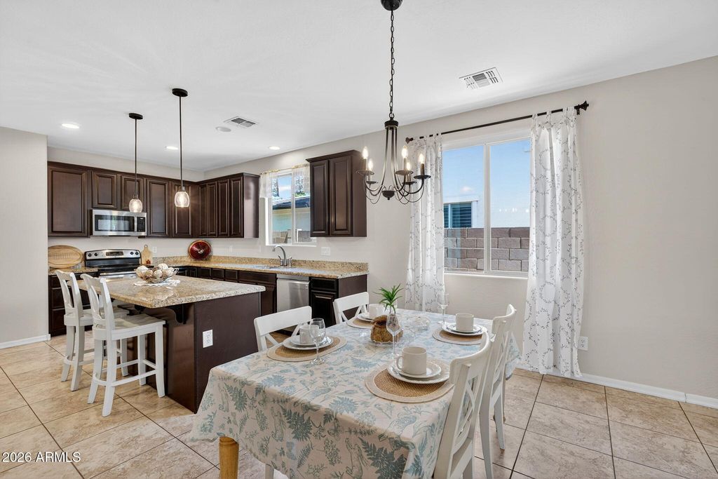 Image 18 of property listing at 3849 E Morrison Ranch Parkway, Gilbert, AZ 85296