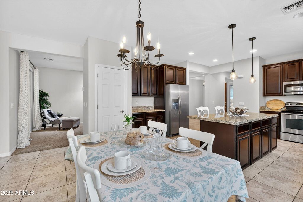 Image 19 of property listing at 3849 E Morrison Ranch Parkway, Gilbert, AZ 85296