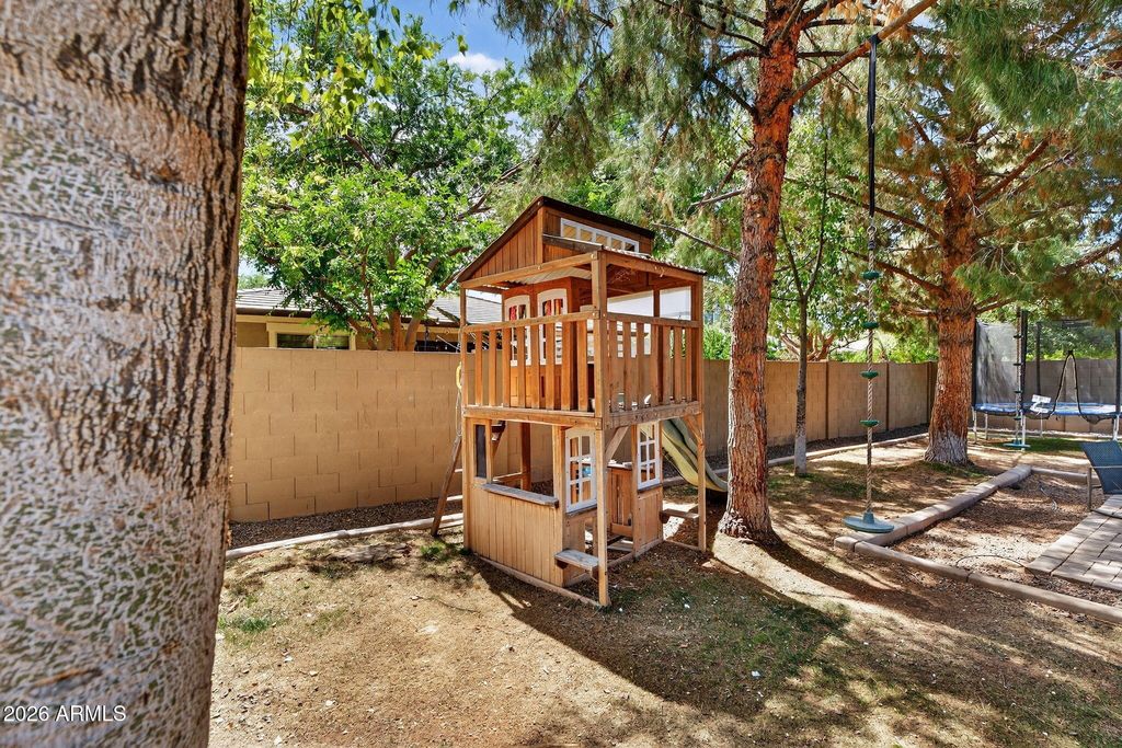 Image 41 of property listing at 3849 E Morrison Ranch Parkway, Gilbert, AZ 85296