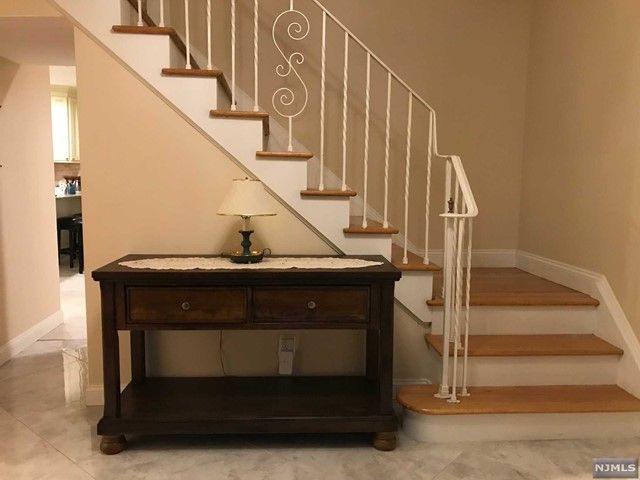 418 Hasbrouck Boulevard, Oradell, NJ 07649