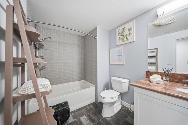 875 G Street 409, San Diego, CA 92101