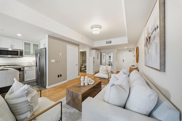 875 G Street 409, San Diego, CA 92101