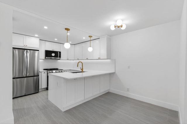 314 Pine Ridge Circle A1, Greenacres, FL 33463