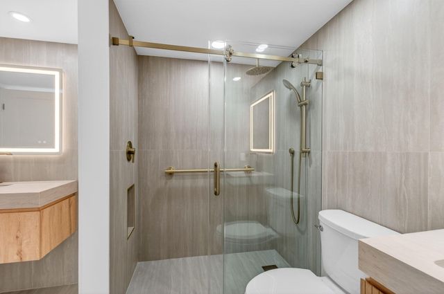 314 Pine Ridge Circle A1, Greenacres, FL 33463