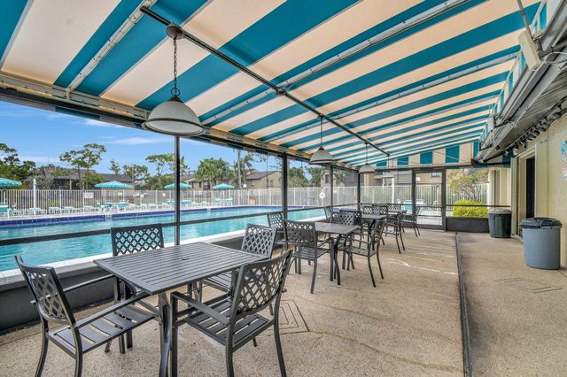 314 Pine Ridge Circle A1, Greenacres, FL 33463