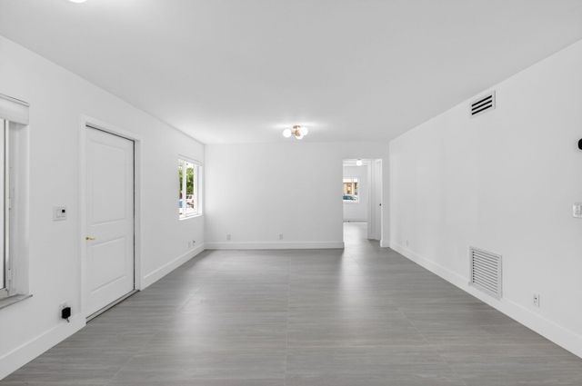 314 Pine Ridge Circle A1, Greenacres, FL 33463