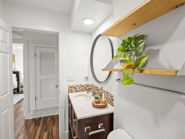 5820 Berkman DR 110, Austin, TX 78723