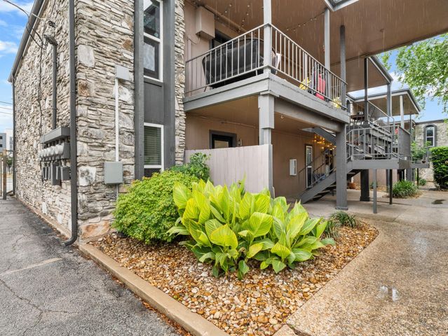 5820 Berkman DR 110, Austin, TX 78723