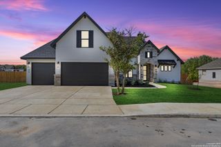 278 Allen Ave, Castroville, TX 78009
