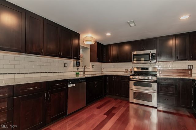 36280 Eddy Road, Willoughby Hills, OH 44094