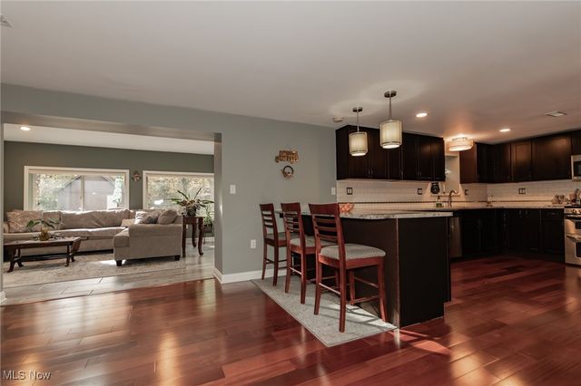 36280 Eddy Road, Willoughby Hills, OH 44094