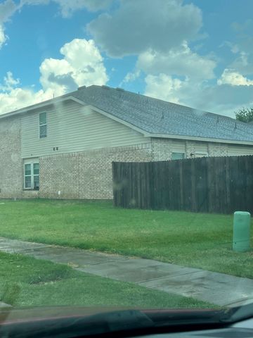 9100 Troy Drive, Fort Worth, TX 76123
