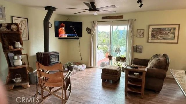 39468 Summit Drive, Oakhurst, CA 93644