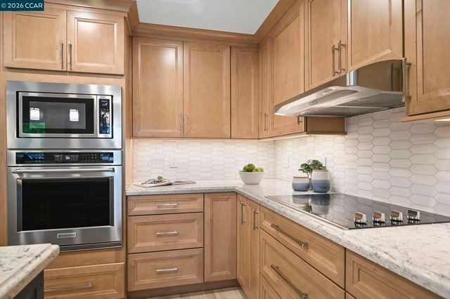 1145 Leisure Ln 2, Walnut Creek, CA 94595