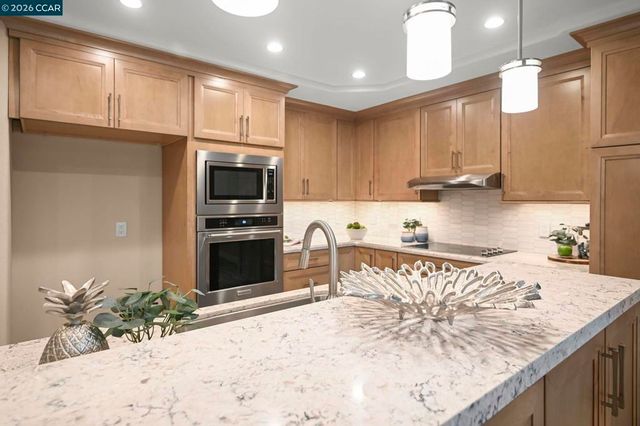 1145 Leisure Ln 2, Walnut Creek, CA 94595