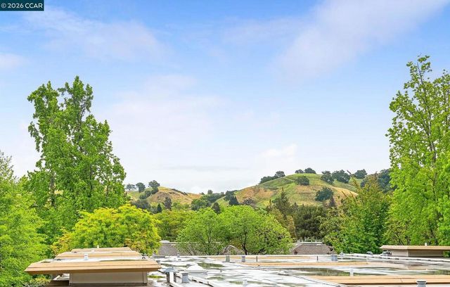 1145 Leisure Ln 2, Walnut Creek, CA 94595