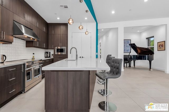 4321 Lumina Way, Palm Springs, CA 92262