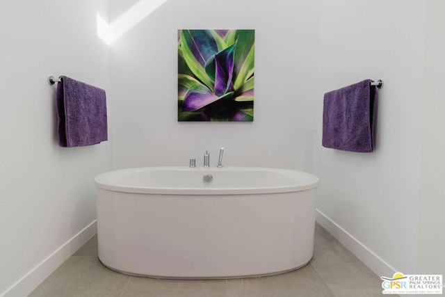 4321 Lumina Way, Palm Springs, CA 92262