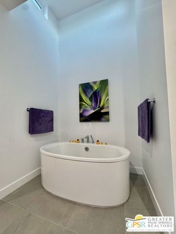 4321 Lumina Way, Palm Springs, CA 92262