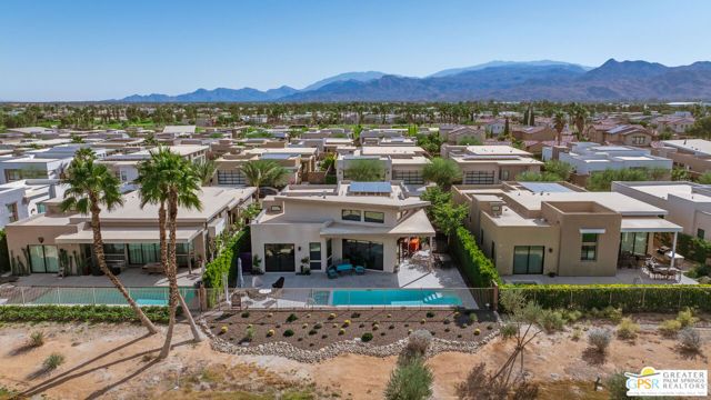 4321 Lumina Way, Palm Springs, CA 92262