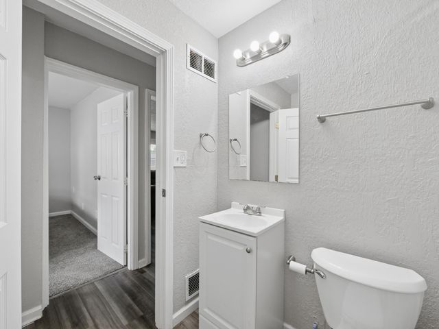 1815 Fieldstone Drive 1815 Fieldstone Drive, Dayton, OH 45414