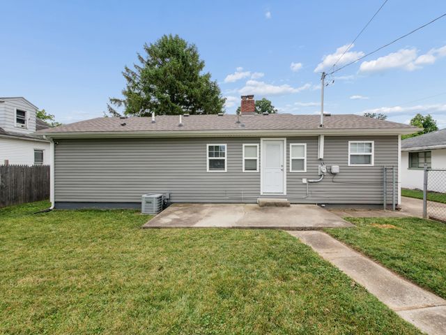 1815 Fieldstone Drive 1815 Fieldstone Drive, Dayton, OH 45414