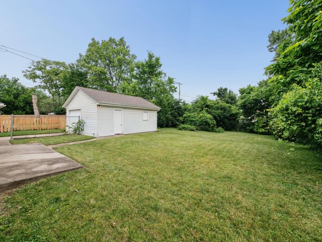 1815 Fieldstone Drive 1815 Fieldstone Drive, Dayton, OH 45414