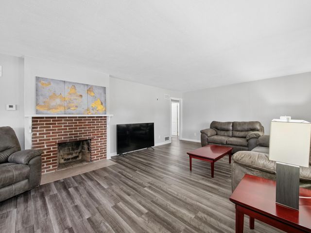 1815 Fieldstone Drive 1815 Fieldstone Drive, Dayton, OH 45414